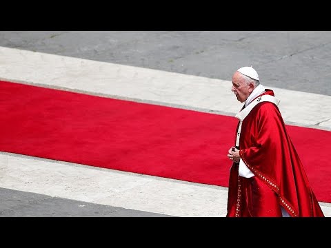 البابا فرنسيس يصلي من أجل السودان ويدعو إلى الحوار