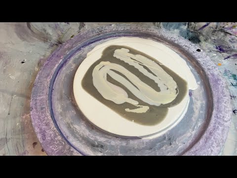 157. Sheleeart Australian Fluid Artist - Neutral Negative Space  Swipe