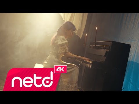 Öptüğü Piyano - Beyza Doğuç