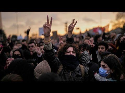 Neue Proteste in Istanbul: Zweifel an der rechtmäßigen Verhaftung von Ekrem İmamoğlu