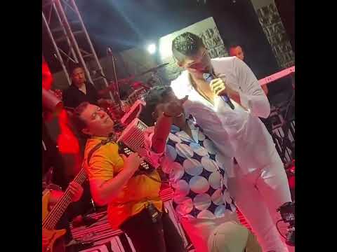 EL MOCOSO ELDER DAYAN DIAZ A DÚO CON SILVIO BRITO #2022