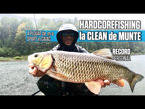 EPIC - PESCUIT la CLEAN pe VREME GROAZNICA, la SPINNING. SINGUR cu CAIACUL in MUNTII pe un LAC NOU.