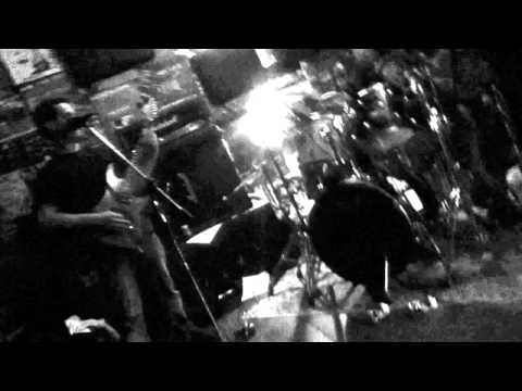 RAW NOISE APES LIVE IN THES/NIKI / GREECE 13/03/2015