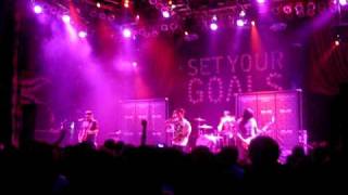 Flight of the Navigator &amp; Gaia Bleeds - Set Your Goals