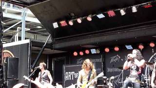 Art of Dying &quot;Straight Across My Mind&quot; Rock On The Range 2011, Columbus, OH live