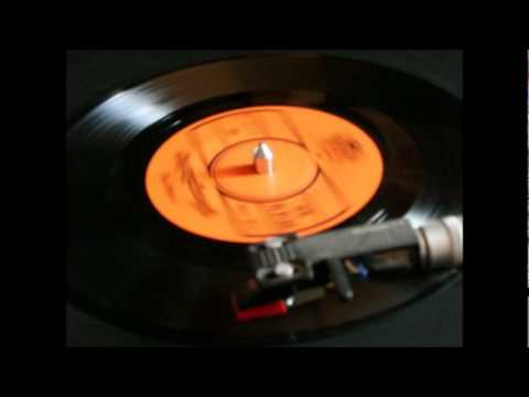 Derm Doung Proleng Sneah (Live LP) - Sinn Sisamouth