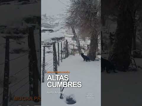 "Nieve en las sierras: la alerta que complica a 8 departamentos de Córdoba"