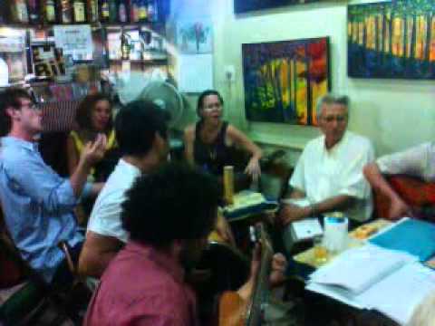Roda de samba e bossa nova no Bip Bip - Berimbau