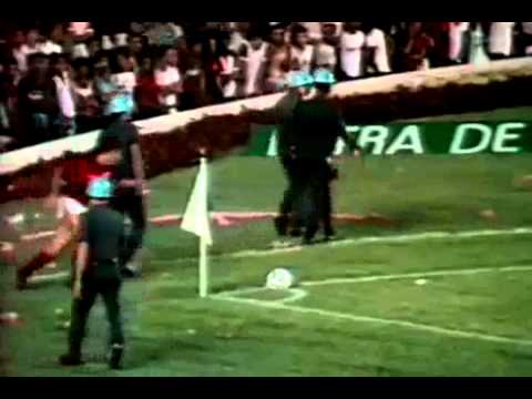 Gol de cabeça em 1983