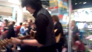 New hollow Boyfriend Live