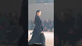 Personalidade Bella Hadid ?