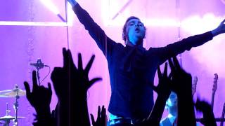 Kids In Glass Houses - Lilli Rose