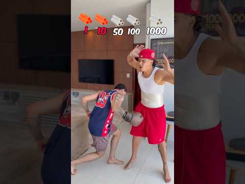 Quantas CAMADAS aguentam um SOCO? 🥊 #shorts