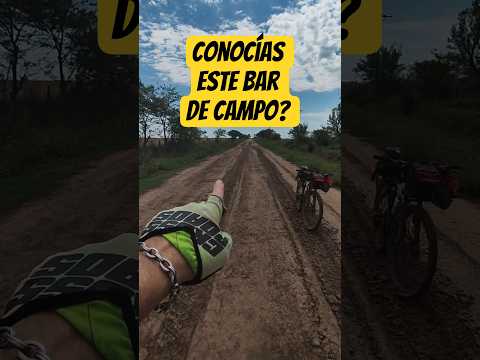 ¡Encontré este BAR en el medio de la NADA! 🚲🍻 #cicloturismo #Shorts