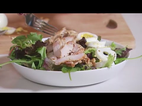Leftover turkey cobb salad recipe from Tierra Neubaum | FOX 7 Austin