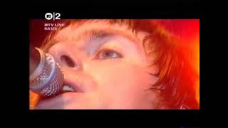 OASIS - &quot;A Bell Will Ring&quot; live in Milan (MTV 12.05 2005, Alcatraz)