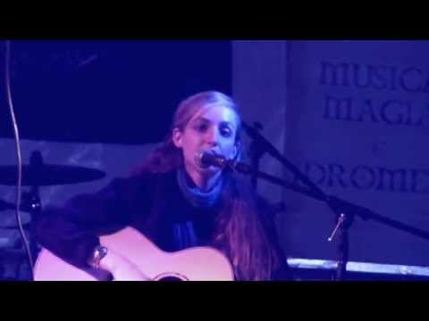 Scarborough Fair - canticle - Margherita Pirri (live)