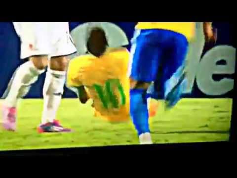 Neymar ridiculous dive vs Ecuador