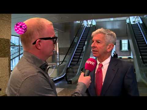 Plasterk pro-wachtgeld