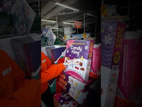 Minkäs joulukalenterin sitä tänä vuonna ostais? 😮‍💨