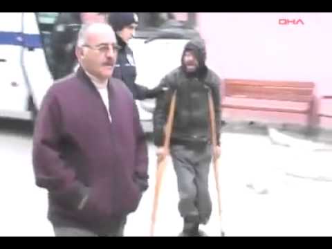 download lagu mp3 mp4 Cek Cek Yaram Cek, download lagu Cek Cek Yaram Cek gratis, unduh video klip Cek Cek Yaram Cek