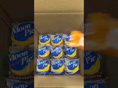 🥧🌖Let’s pack Tanner’s MOON PIES!🌖🥧 #shorts