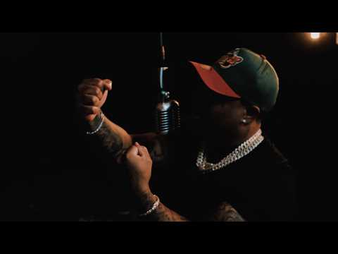 FAMOUS UNO - "NASTY" | Live From The Gutter Studio Performance