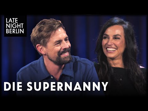 Wiedersehen nach 15 Jahren: Die Supernanny überrascht Klaas und die Wolter Twins | Late Night Berlin
