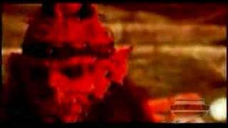 Gwar - Penguin Attack