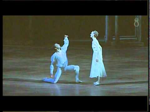 Jurgita Dronina as Juliet in Romeo & Juliet