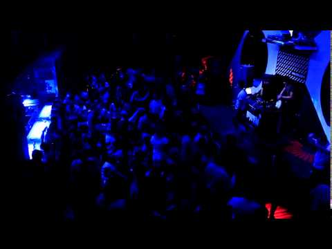 MaxiGroove Project Nick Fera & Dj Andrew S mile