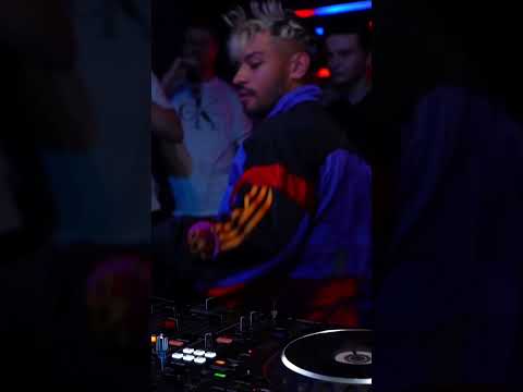 Schak with a classic during the Amazon Music DJ Mag HQ takeover 🪩 #Schak #djmaghq