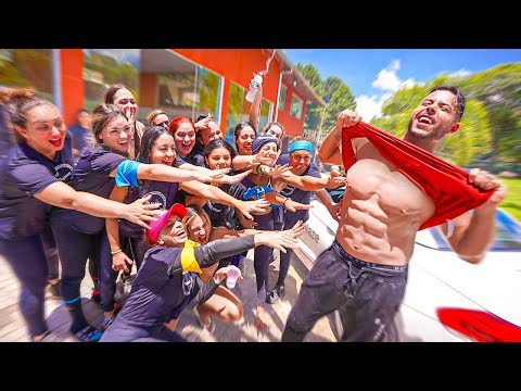 ELAS ESTÃO IMPRESSIONADAS COM MEU CORPO SARADO, VOU NAMORAR ?