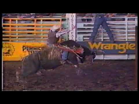 Aaron Semas vs Shameless - 95 PBR Paso Robles (85 pts)