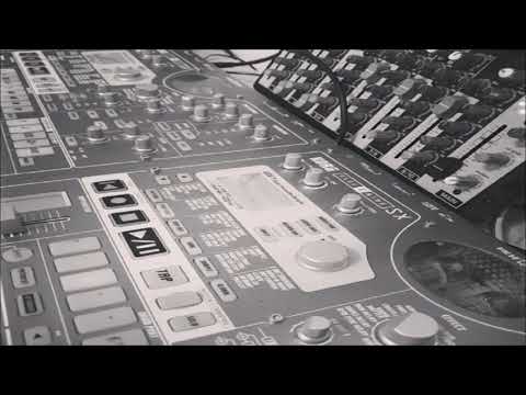 Syntonixz23 - Four Tubes