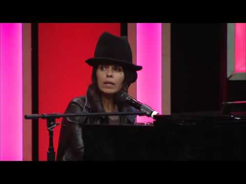 Linda Perry "Beautiful" - LA Impact Awards