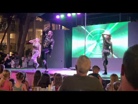 Michael Jackson - They Don't Care About Us (Show)