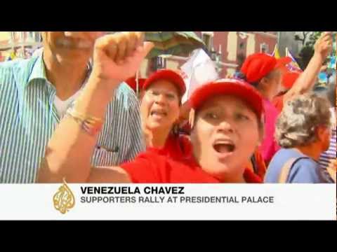 Хиляди в подкрепа на Чавес