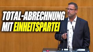 Christian Hafenecker führt Einheitspartei vor