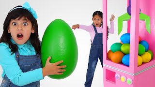 Ellie and Andrea Claw Machine and Squishy Slime Hunt Adventure