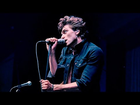 Lyons Lane - Love Potion No. 9 (Live)