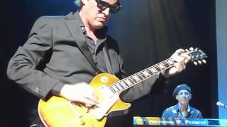 Joe bonamassa~Battle of the Blues~ Last Kiss.
