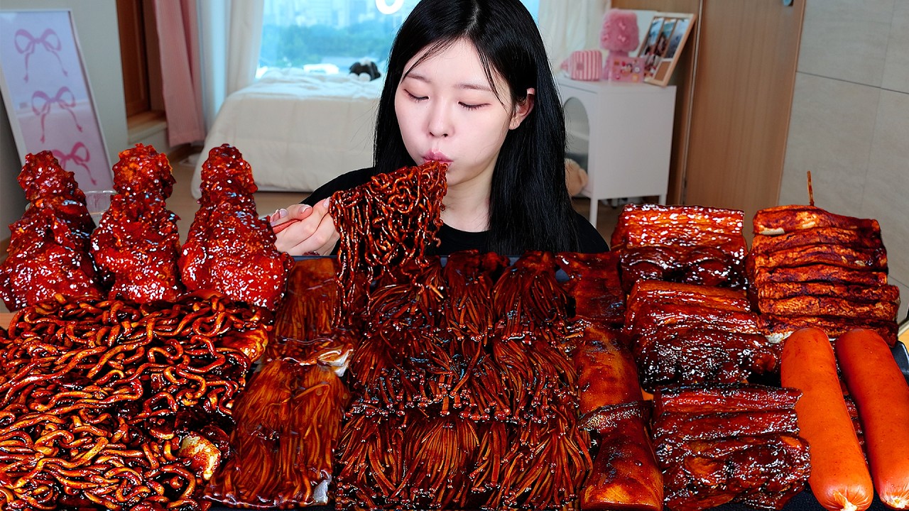 ASMR MUKBANG| 직접 만든 불닭 짜장 버섯 양념치킨 소세지 동파육 먹방 & 레시피 SPICY MUSHROOMS AND FIRE NOODLES EATING