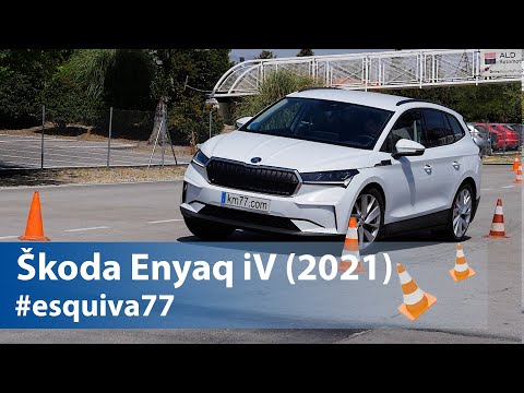Škoda Enyaq iV (2021) – Maniobra de esquiva (moose test y eslalon) | km77.com