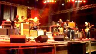 Robert Randolph and the Family Band - Ain&#39;t Nothing Wrong With That (Live)