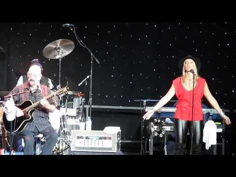 Dave Mason We Just Disagree w/Gretchen Rhodes 2-10-19 MVI 7823