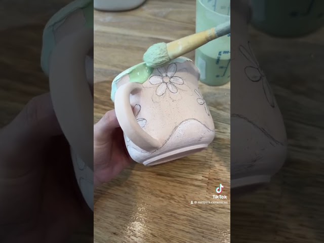 Vídeo relacionado con FUN FAN LINE Set de 4 Tazas Metálicas Esmaltadas Retro - Color Blanco