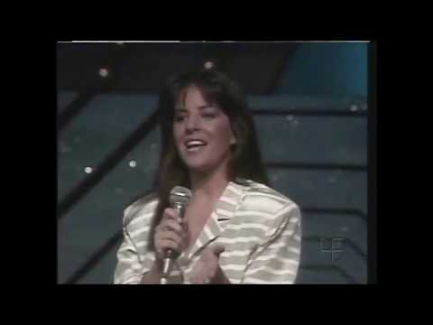 PANDORA DEBUT EN "SIEMPRE EN DOMINGO" 2 DE JUNIO DE 1985