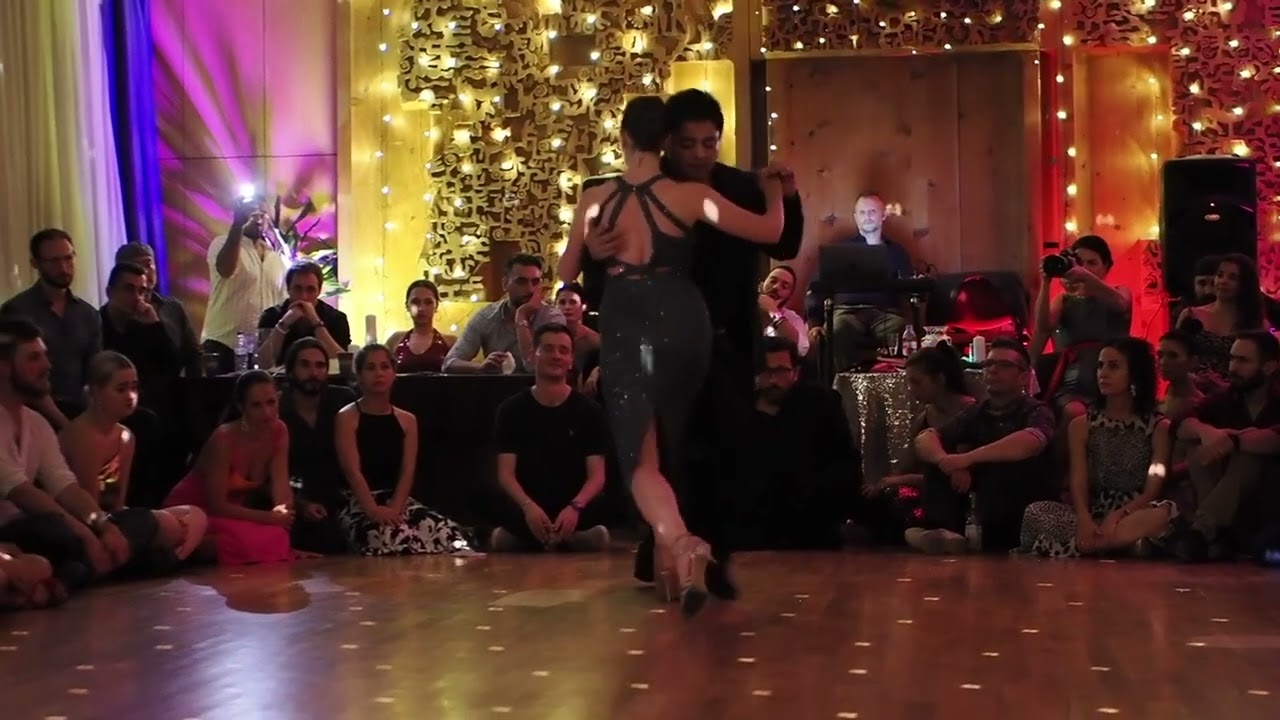 Carlitos Espinoza & Agustina Piaggio 5/5