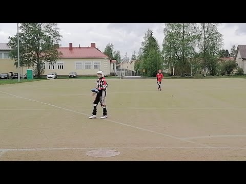 SMJ P11 - Pesäkarhut E10P